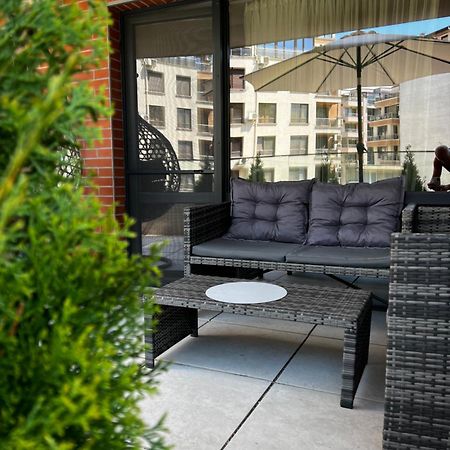 A-Brilliant, New! Spacious & Modern Apartment In Varna Whit Garage Ngoại thất bức ảnh