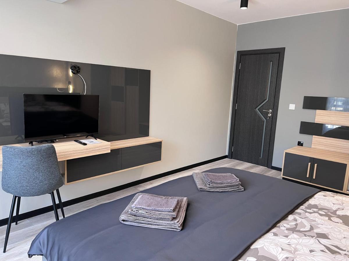 A-Brilliant, New! Spacious & Modern Apartment In Varna Whit Garage Ngoại thất bức ảnh